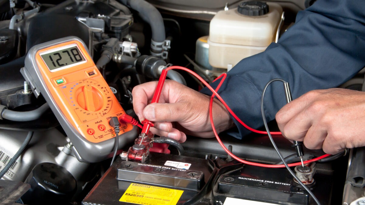 Batteries de véhicule : comment les entretenir efficacement ?